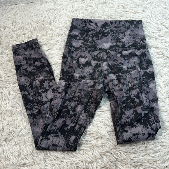 Lululemon Align Pant II 25" Floral Illusion Ice Grey Multi - Picture 1 of 5